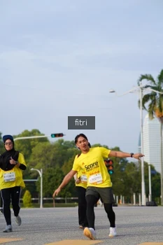 Runner Photo 2383260