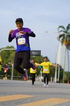 Runner Photo 2383271