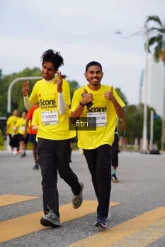 Runner Photo 2384550