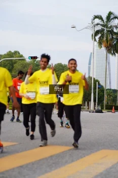 Runner Photo 2384554
