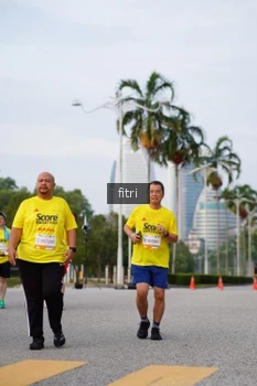 Runner Photo 2384569