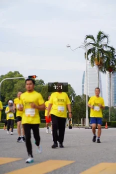 Runner Photo 2384570
