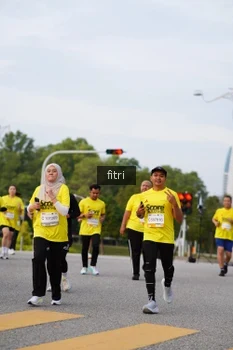 Runner Photo 2384579