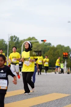Runner Photo 2384582
