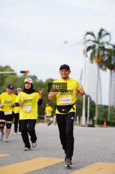 Runner Photo 2384586