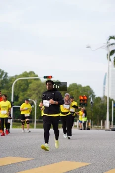 Runner Photo 2384604