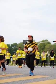 Runner Photo 2384620