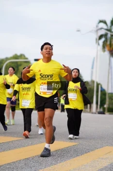 Runner Photo 2384665