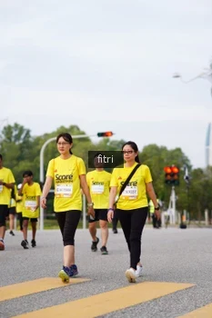 Runner Photo 2384671