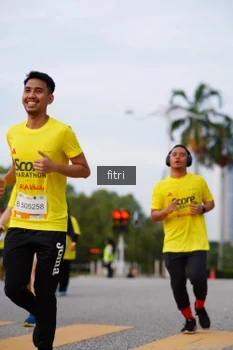 Runner Photo 2384687