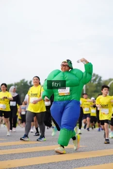 Runner Photo 2384990