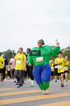 Runner Photo 2384991