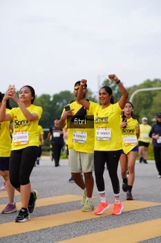 Runner Photo 2385314
