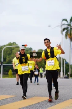 Runner Photo 2385324