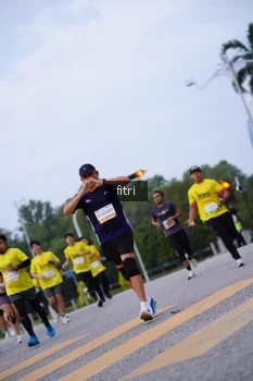 Runner Photo 2386386