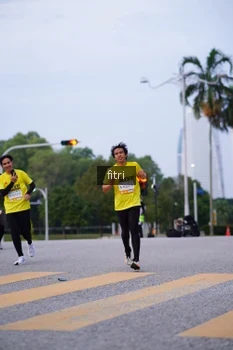 Runner Photo 2386416