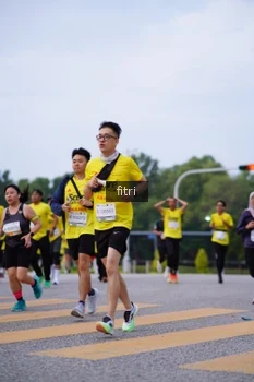 Runner Photo 2386456