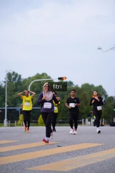 Runner Photo 2386457