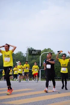Runner Photo 2386460