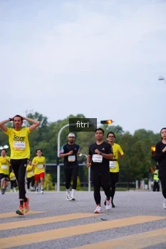 Runner Photo 2386464