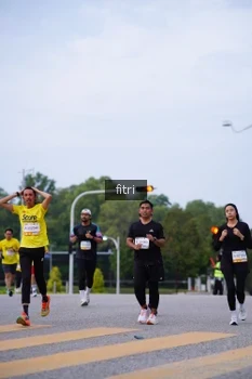 Runner Photo 2386466