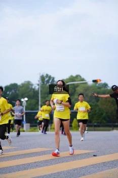 Runner Photo 2386612