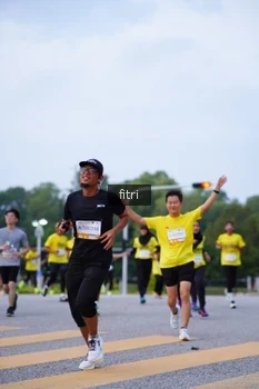 Runner Photo 2386618