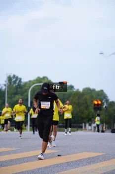 Runner Photo 2386621
