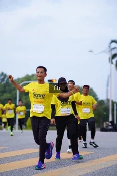 Runner Photo 2386633