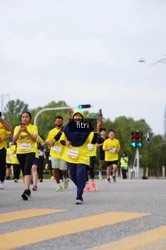 Runner Photo 2389369