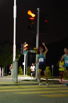Runner Photo 2393038