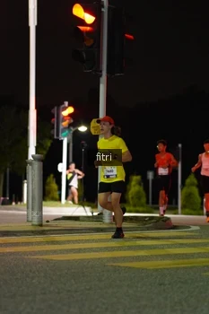 Runner Photo 2393055