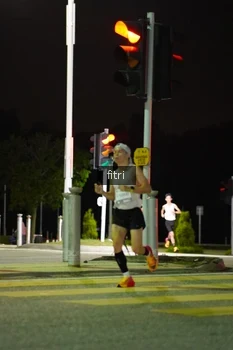 Runner Photo 2393058