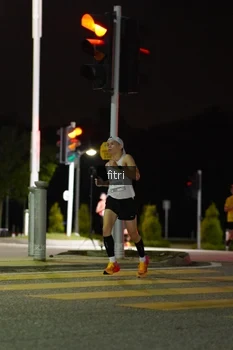 Runner Photo 2393061