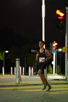 Runner Photo 2393076