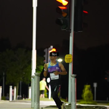Runner Photo 2393216