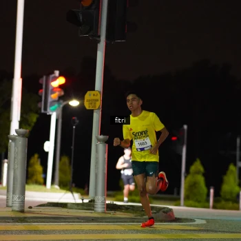 Runner Photo 2393238