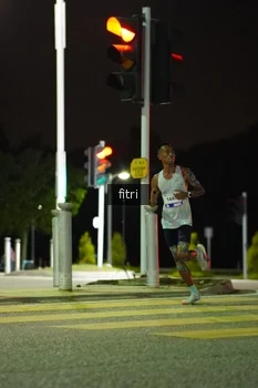 Runner Photo 2393251