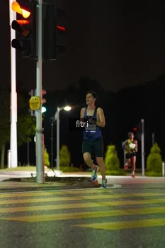 Runner Photo 2393272
