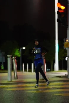 Runner Photo 2393275
