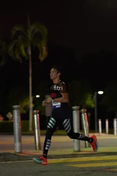 Runner Photo 2393288