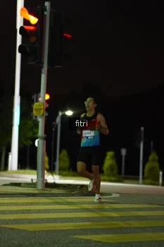 Runner Photo 2393290
