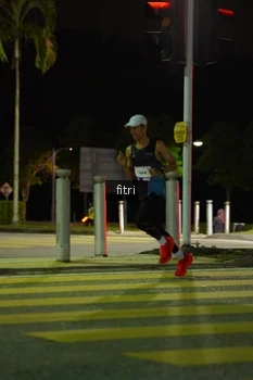 Runner Photo 2393308