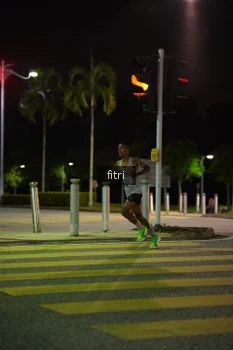 Runner Photo 2393355