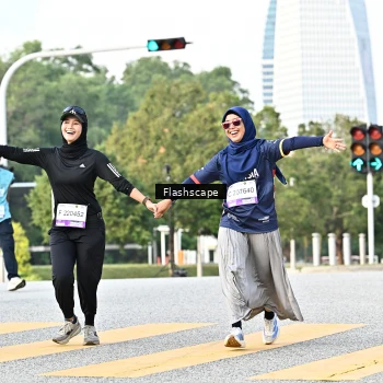Runner Photo 2393940