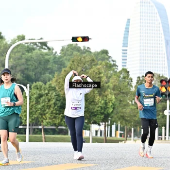 Runner Photo 2393948