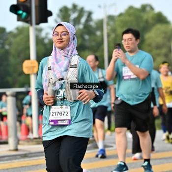 Runner Photo 2394152