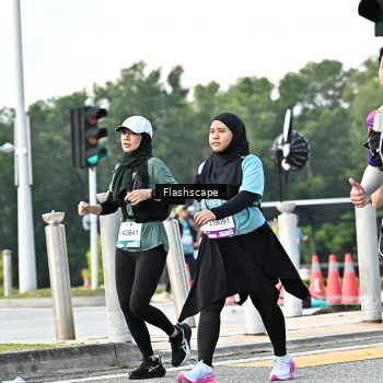Runner Photo 2394201