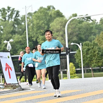 Runner Photo 2394223
