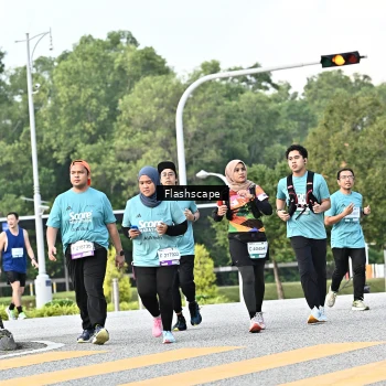Runner Photo 2394225
